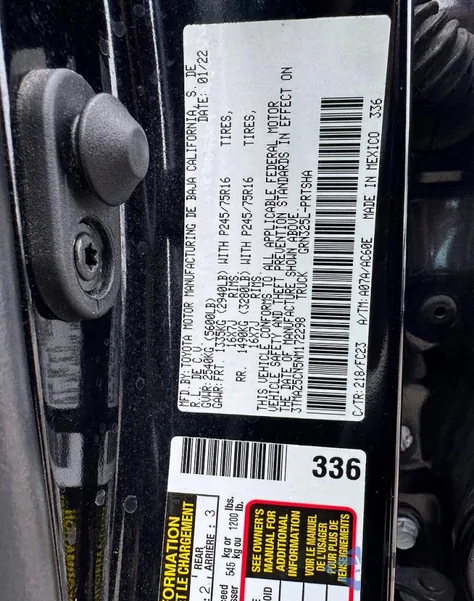 2022 Toyota Tacoma Sr5 V6 из США, поврежденный, VIN 3TMAZ5CN5NM172298